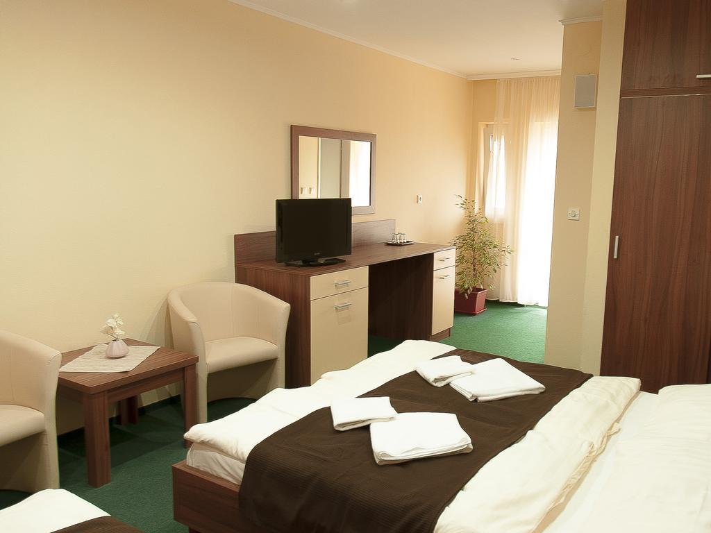 Penzion Fortune Dunajská Streda Quarto foto