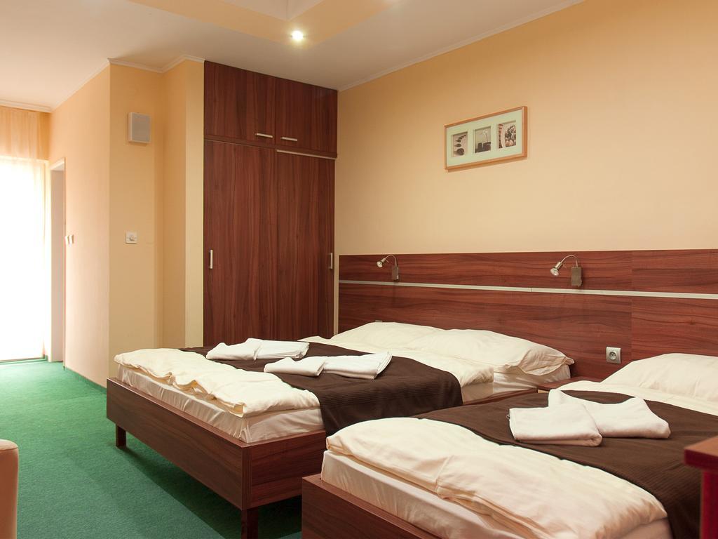 Penzion Fortune Dunajská Streda Quarto foto